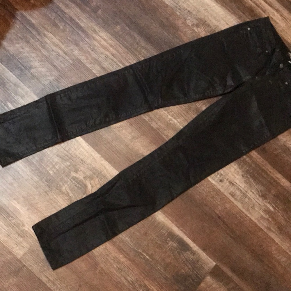 Black Skinny Jeans